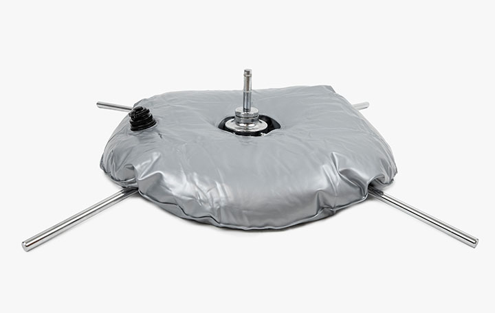 Sturdy fold-out stand with rotator